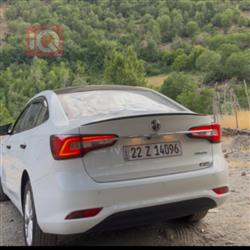 ئێم جی 5